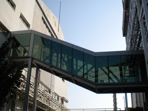 Kansai Altan Bridge between 4th and Old Polymer Building