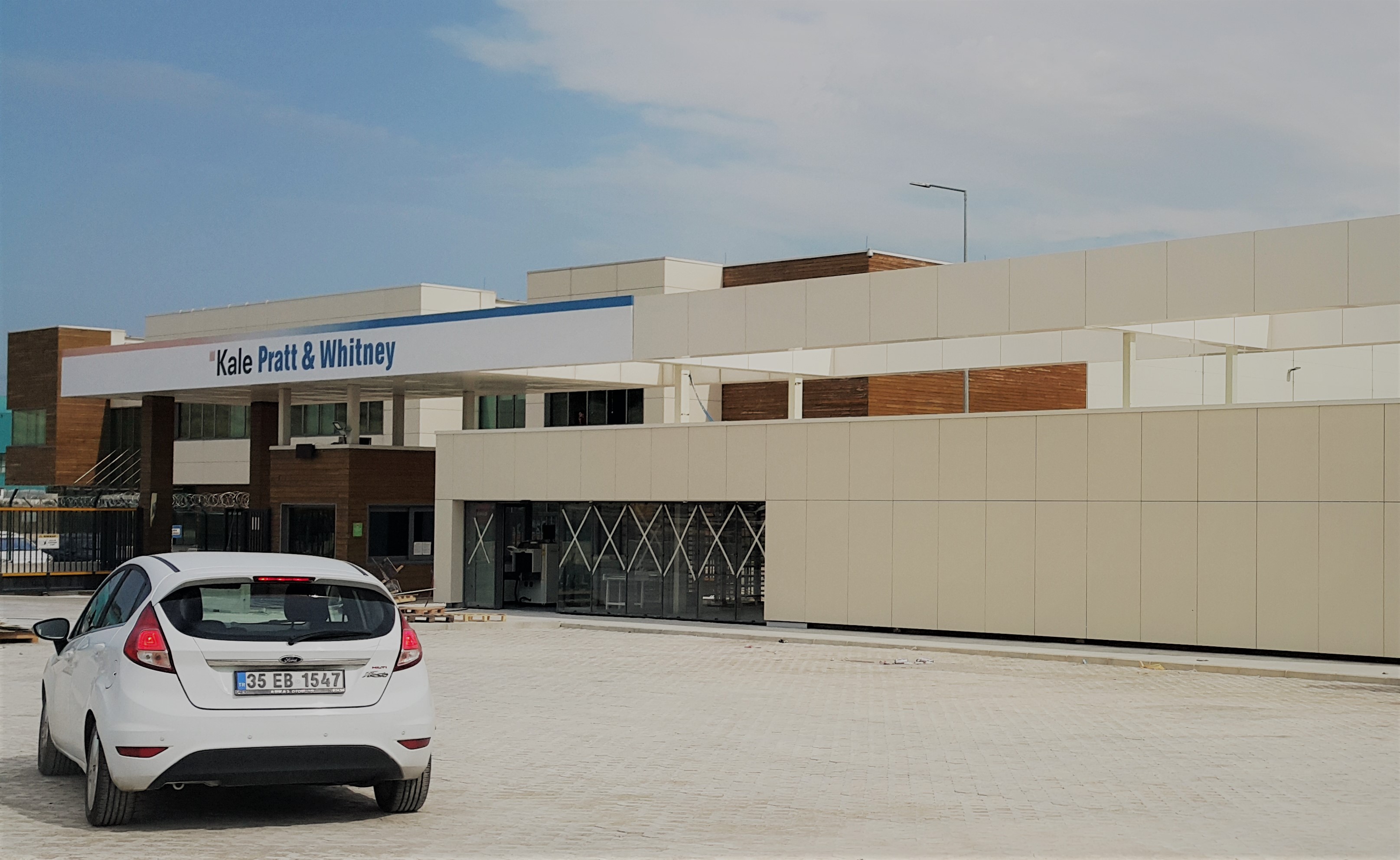 Kale-Pratt&Whitney U&ccedil;ak Motoru Fabrikası Giriş Binası